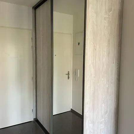 Apartment Garden Radnica - Private Parking Included *